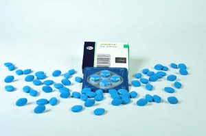 az erekció időtartama a Viagra bevétele után